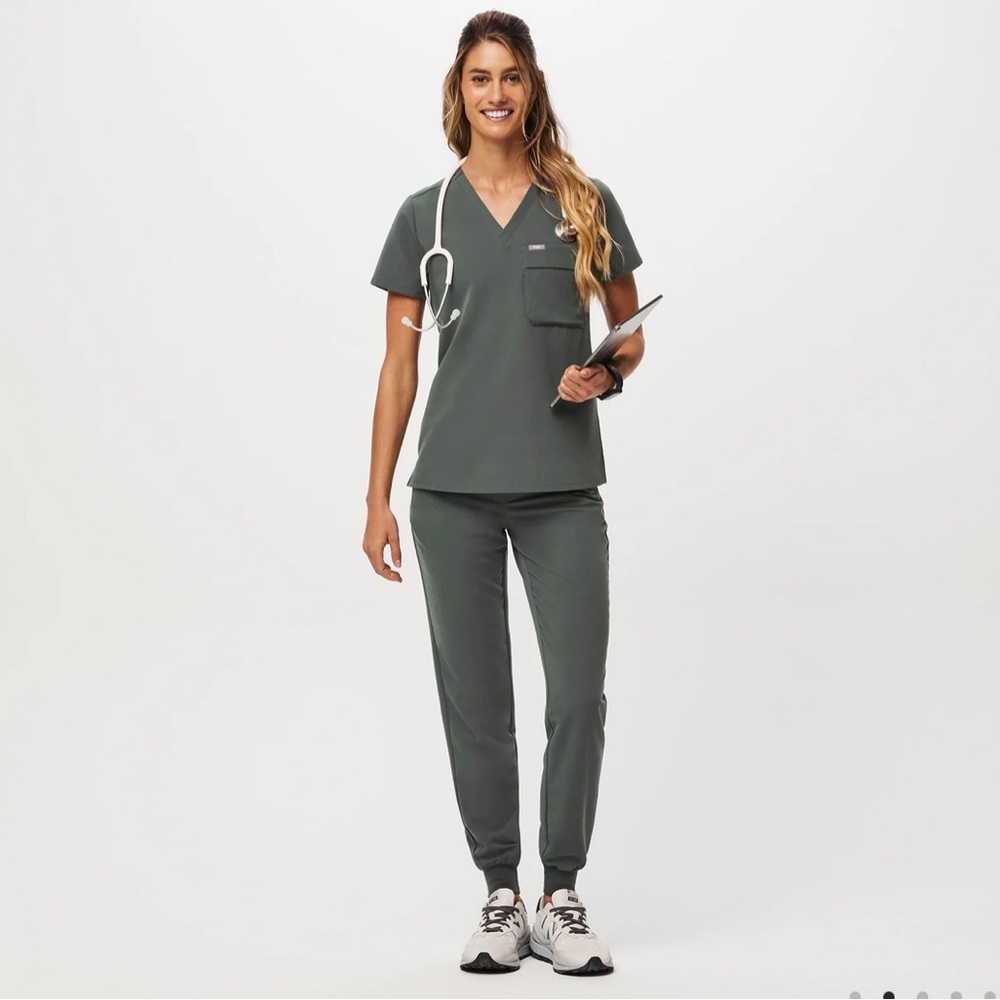 Figs Jogger Scrub Pants